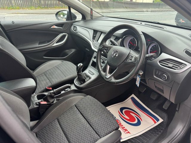 Vauxhall Astra Astra Elite Nav T Black #11