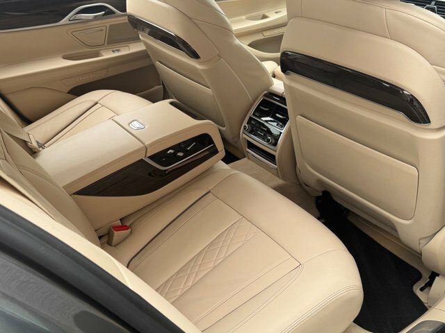 BMW 7 Series 730Ld Exclusive Blue #17