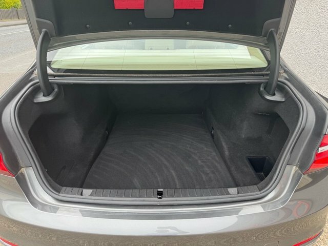 BMW 7 Series 730Ld Exclusive Blue #15