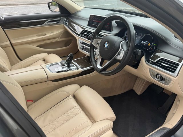 BMW 7 Series 730Ld Exclusive Blue #18