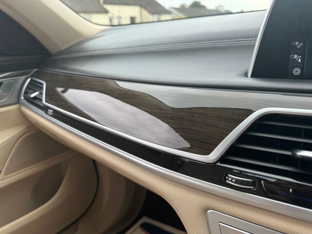 BMW 7 Series 730Ld Exclusive Blue #24