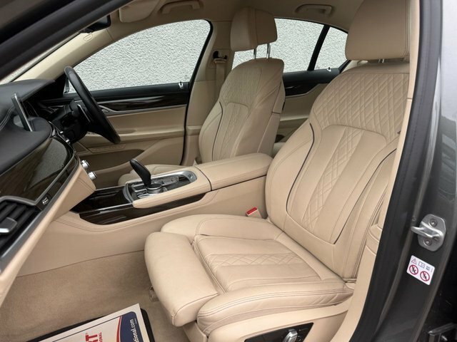 BMW 7 Series 730Ld Exclusive Blue #7