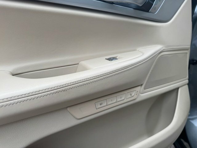 BMW 7 Series 730Ld Exclusive Blue #14