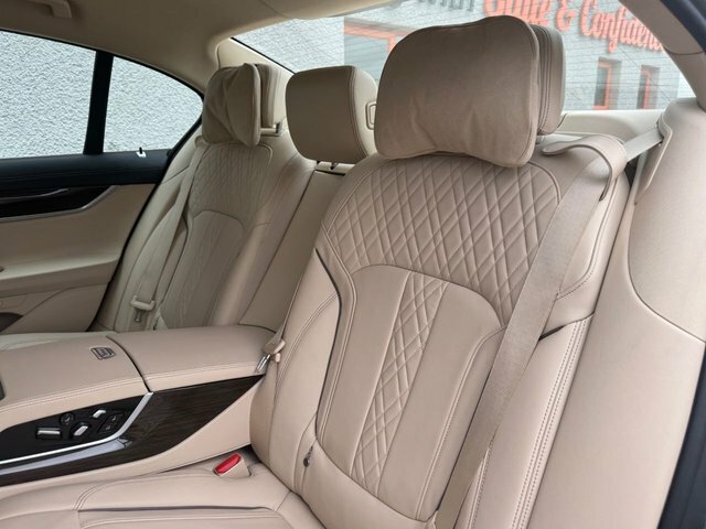 BMW 7 Series 730Ld Exclusive Blue #10