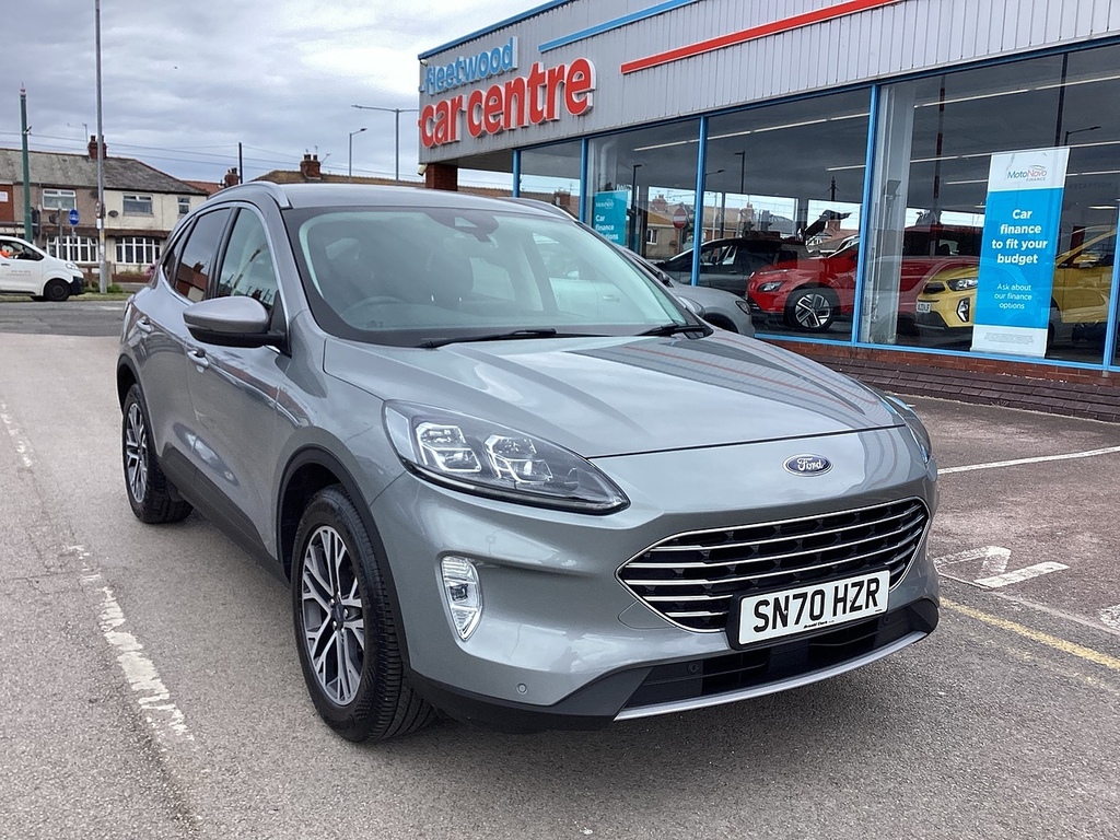 Ford Kuga Ecoblue Titanium SN70HZR Silver