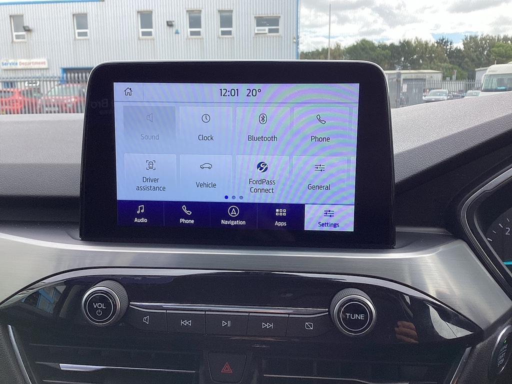 Ford Kuga Ecoblue Titanium SN70HZR Silver #4