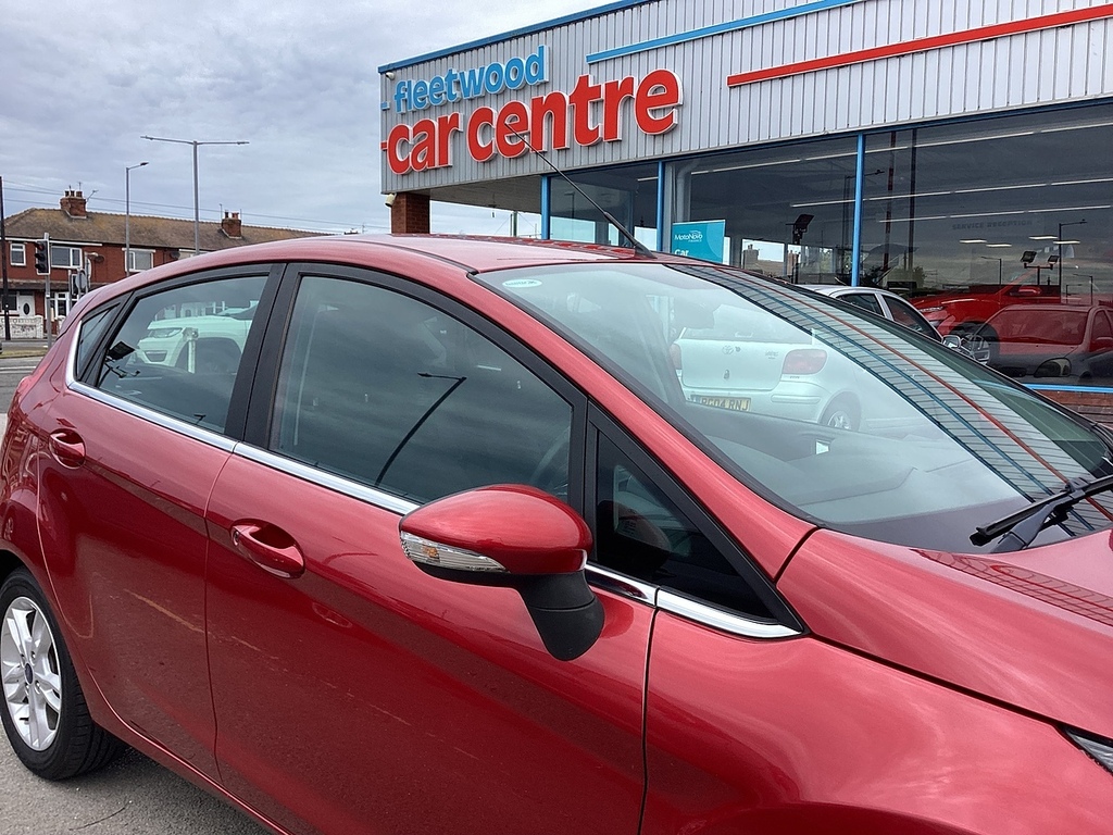 Ford Fiesta Zetec Red #6