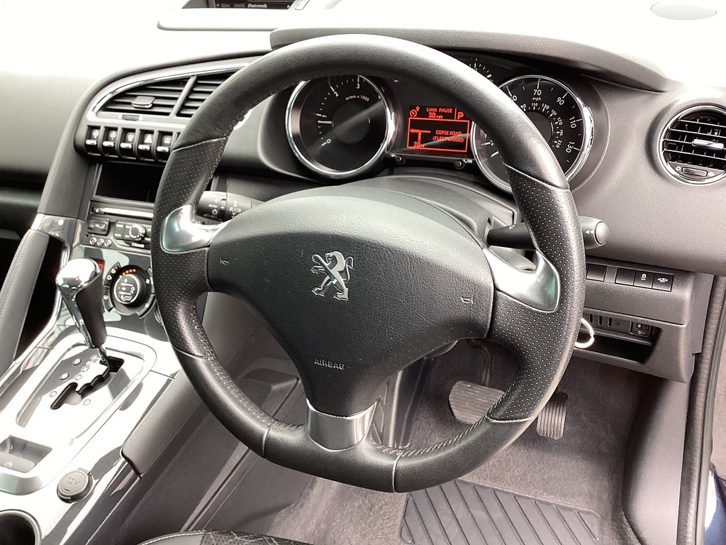 Peugeot 3008 1.6 Hdi Active Euro 5 Black #12