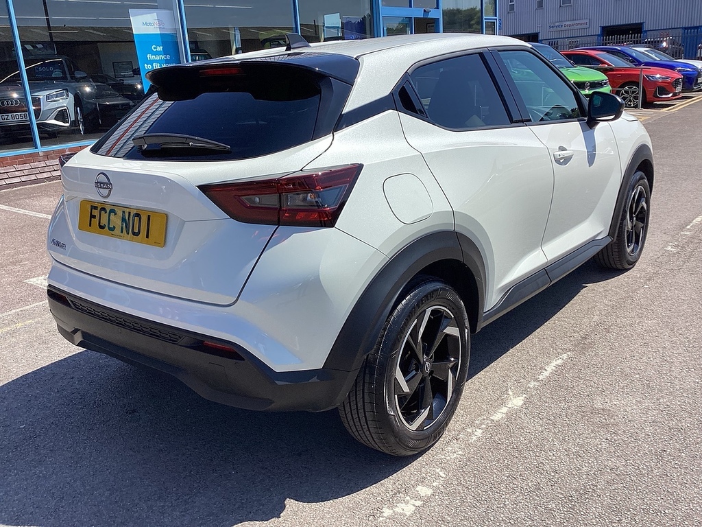 Nissan Juke Dig-t N-connecta NX72WRZ White #4