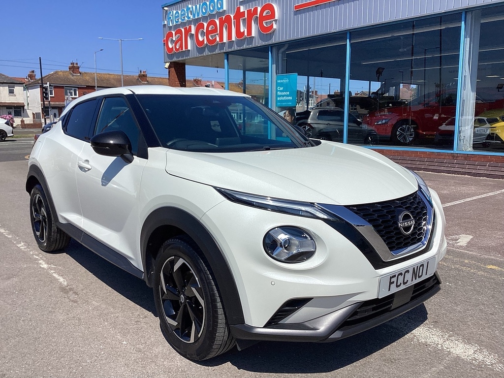 Nissan Juke Dig-t N-connecta White