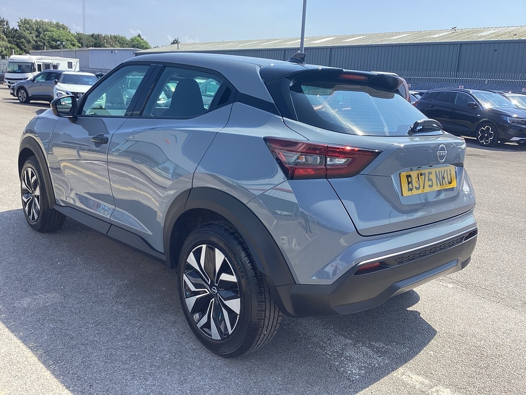 Nissan Juke Dig-t Acenta Premium BJ75NKU Grey #2