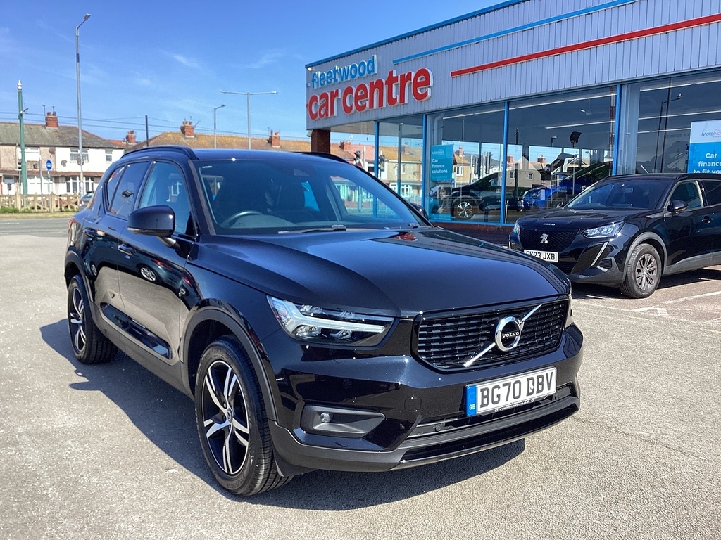 Volvo XC40 T3 R-design Black