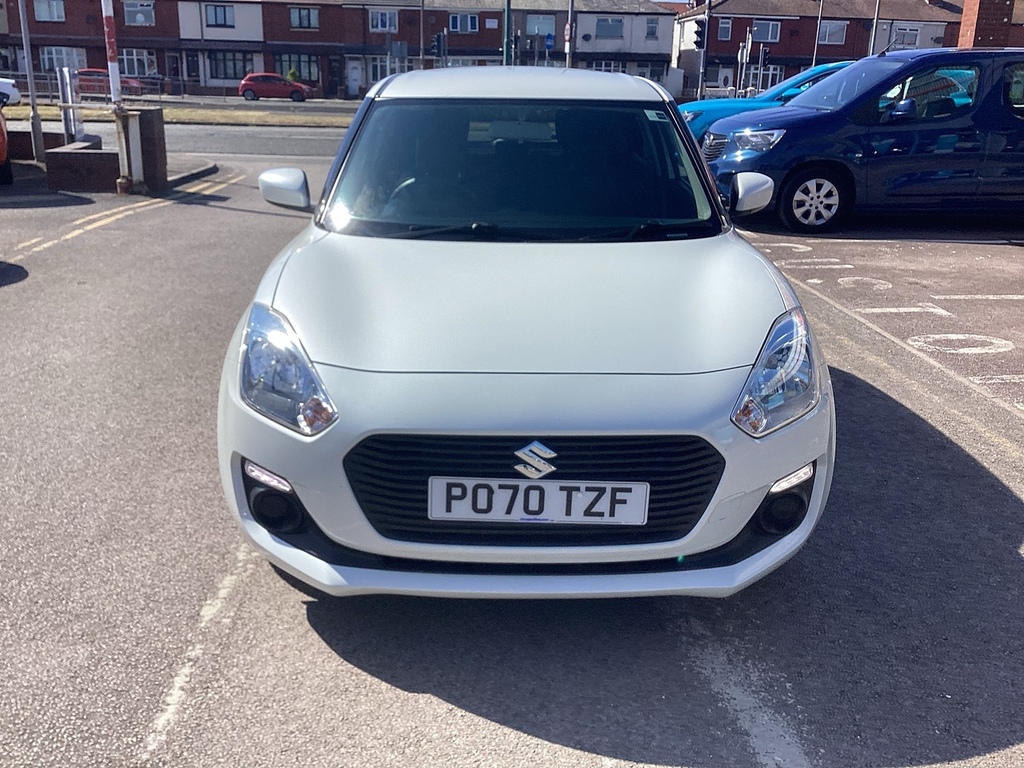Suzuki Swift Hatchback  #12
