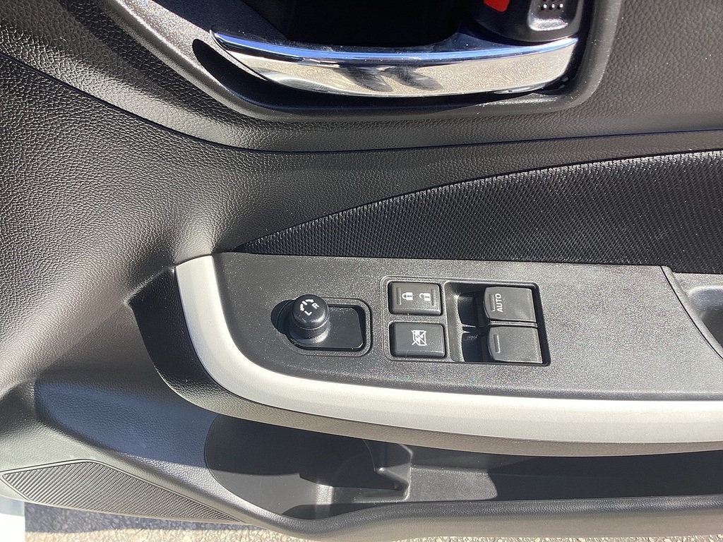Suzuki Swift Hatchback  #17