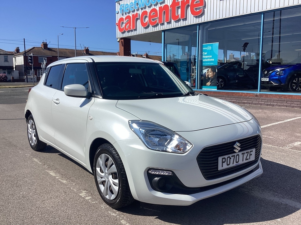 Suzuki Swift Dualjet Mhev Sz3 White