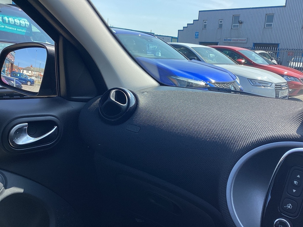 Smart Forfour 1.0 Passion Euro 6 Ss Black #31