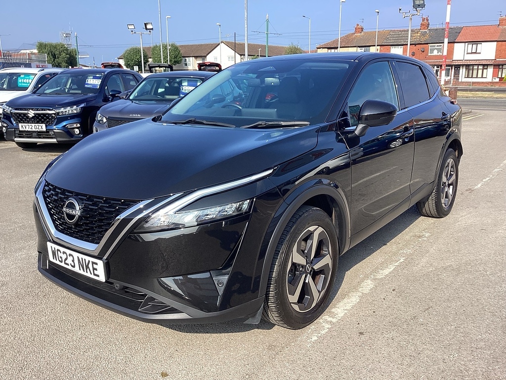 Nissan Qashqai Dig-t Mhev N-connecta Black #5