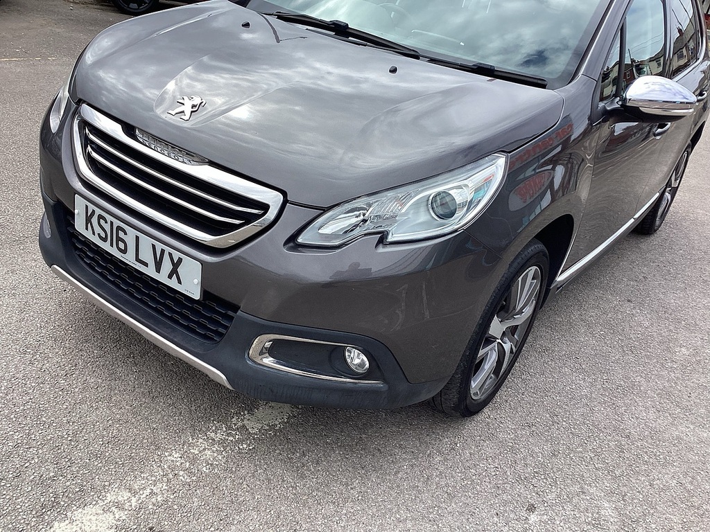Peugeot 2008 Puretech Feline Grey #6