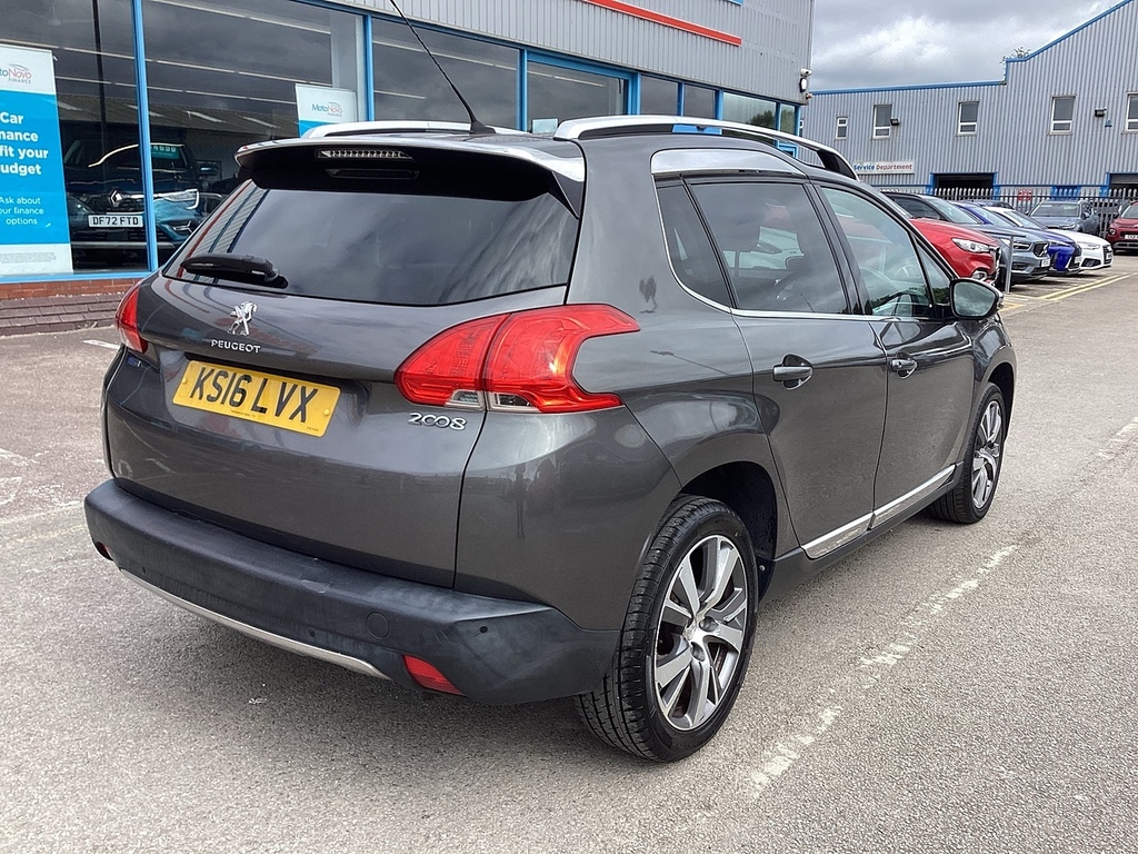 Peugeot 2008 Puretech Feline Grey #4