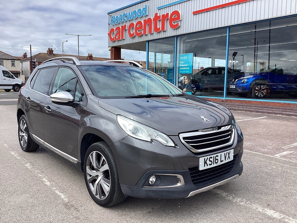 Peugeot 2008 Puretech Feline Grey
