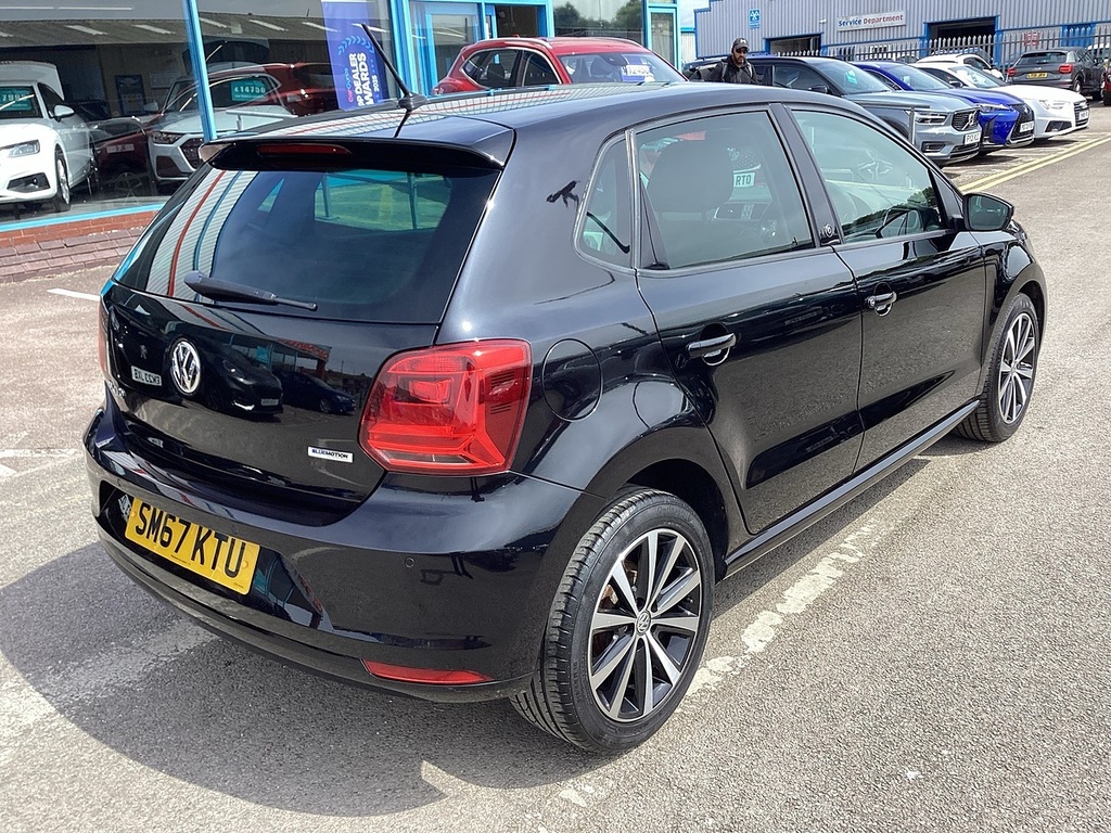 Volkswagen Polo Beats Black #4