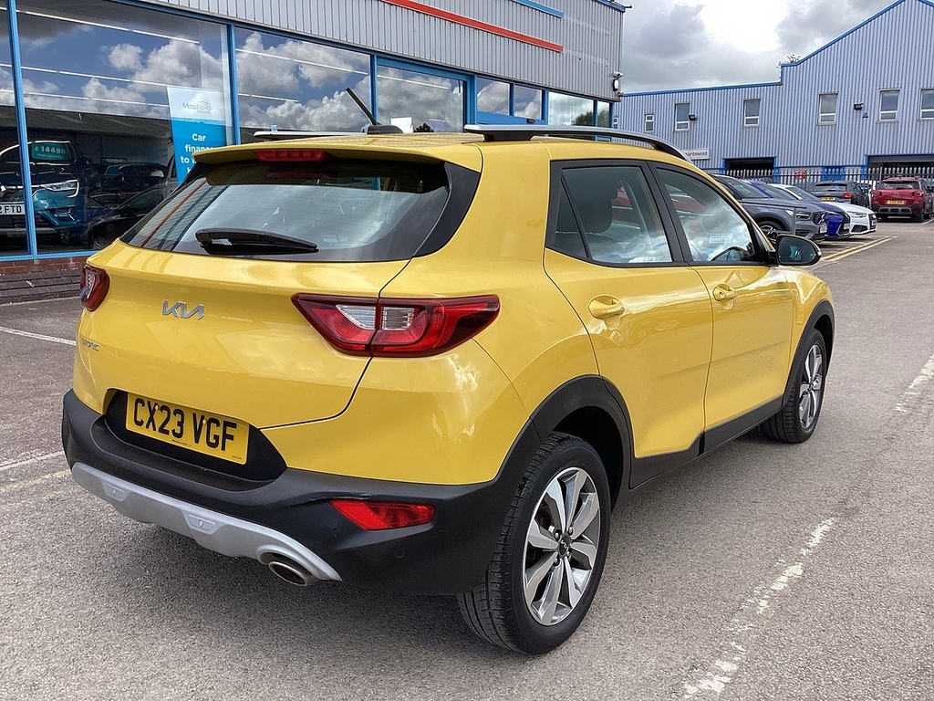 Kia Stonic T-gdi 2 Yellow #5
