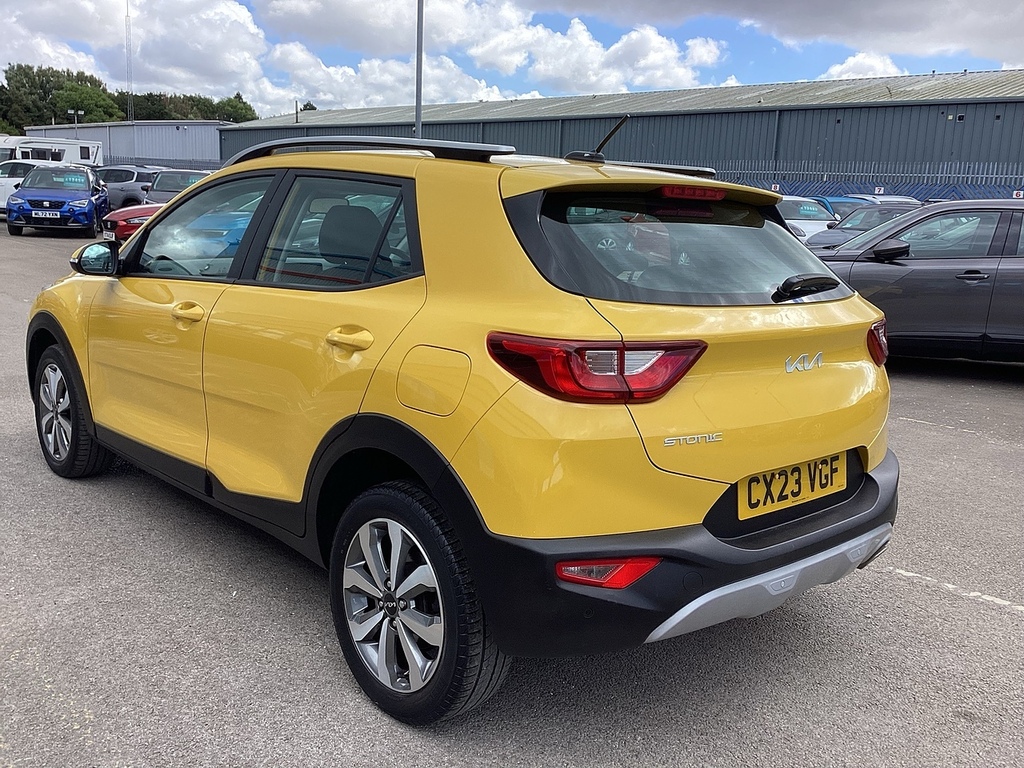Kia Stonic T-gdi 2 Yellow #2