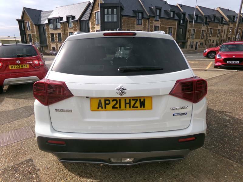 Suzuki Vitara 1.4 Boosterjet 48V Hybrid Sz-t White #6