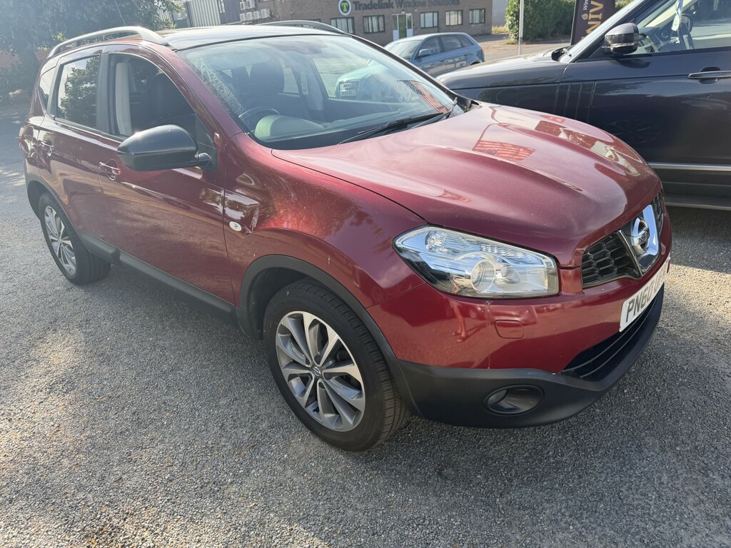 Nissan Qashqai 1.5 Dci Tekna 2010 Red