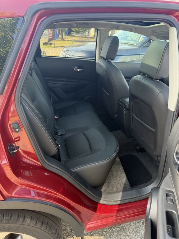 Nissan Qashqai 1.5 Dci Tekna 2010 Red #5