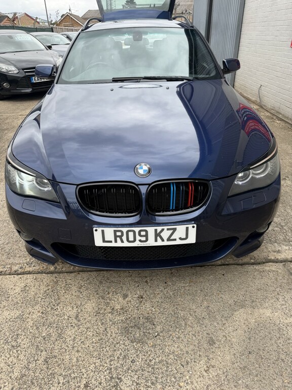 BMW 5 Series 525I Se Black #8