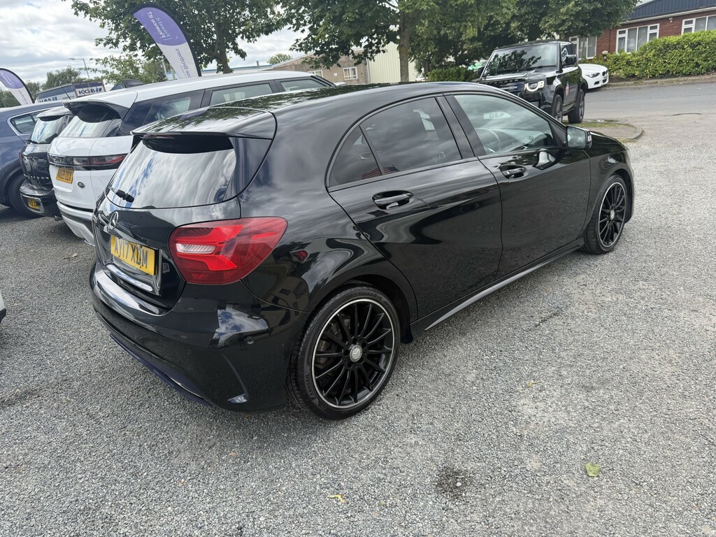 Mercedes-Benz A Class 2.1 A200d Amg Line 2017 AY17XDM Black #4