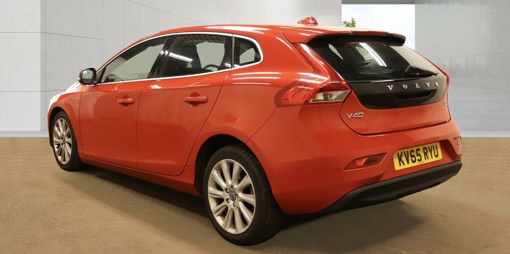Volvo V40 2.0 Se D2 2015 Red #2