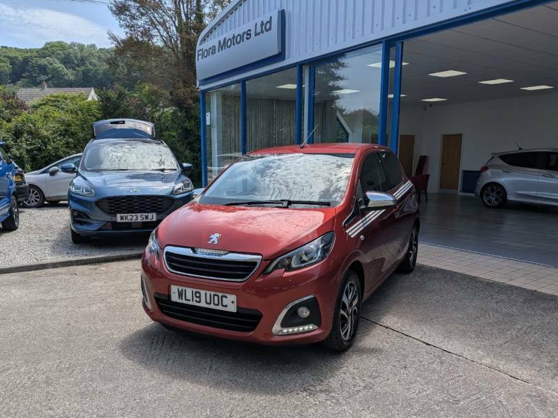 Peugeot 108 1.0 72 Collection 2-Tronic Red