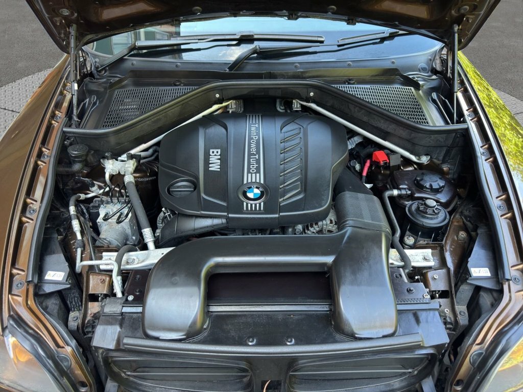 BMW X6 3.0D Xdrive 241 Bhp White #23