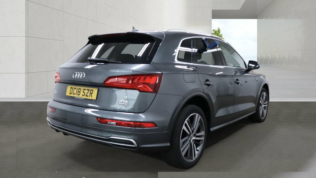 Audi Q5 2L S Line DC18SZR Grey #4