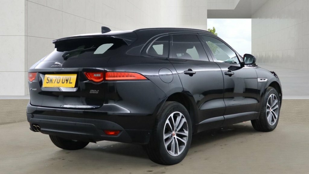 Jaguar F-Pace 2L Chequered Flag Black #4