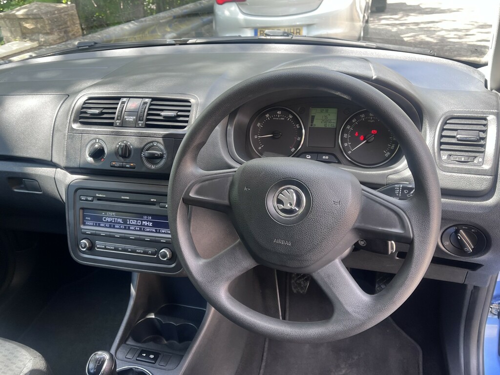 Skoda Fabia 1.6 S Tdi Cr 74 Bhp Silver #8