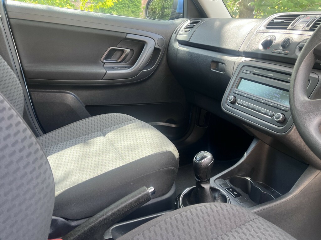 Skoda Fabia 1.6 S Tdi Cr 74 Bhp Silver #9
