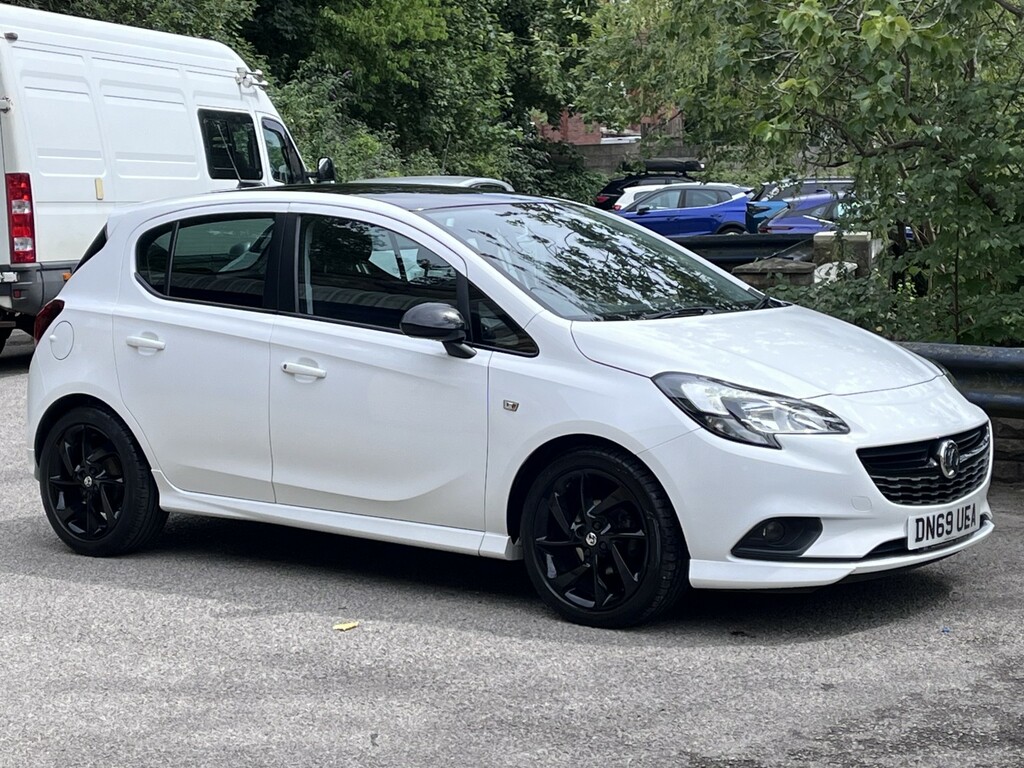Vauxhall Corsa 1.4I Sri VX Line Nav Black Hatchback Ma White