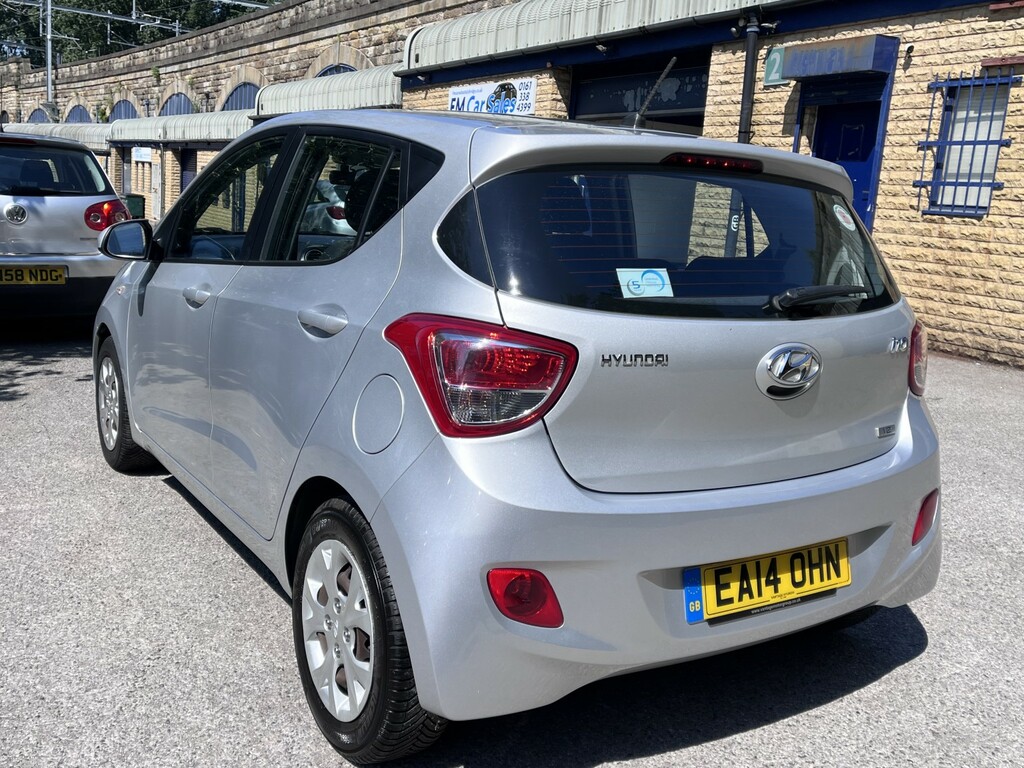 Hyundai I10 1.2 Se Hatchback Euro 5 87 Ps Silver #4