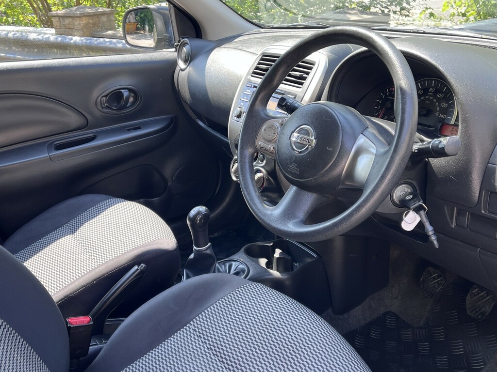 Nissan Micra 1.2 Visia Hatchback Euro 5 80 P Green #6