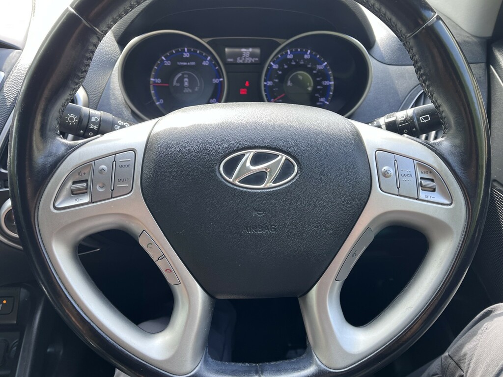 Hyundai Ix35 1.7 Crdi Blue Drive Black #28