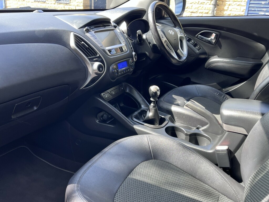 Hyundai Ix35 1.7 Crdi Blue Drive Black #12