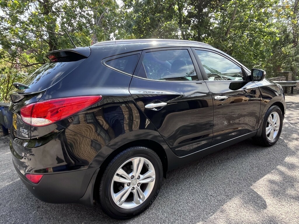 Hyundai Ix35 1.7 Crdi Blue Drive Black #16