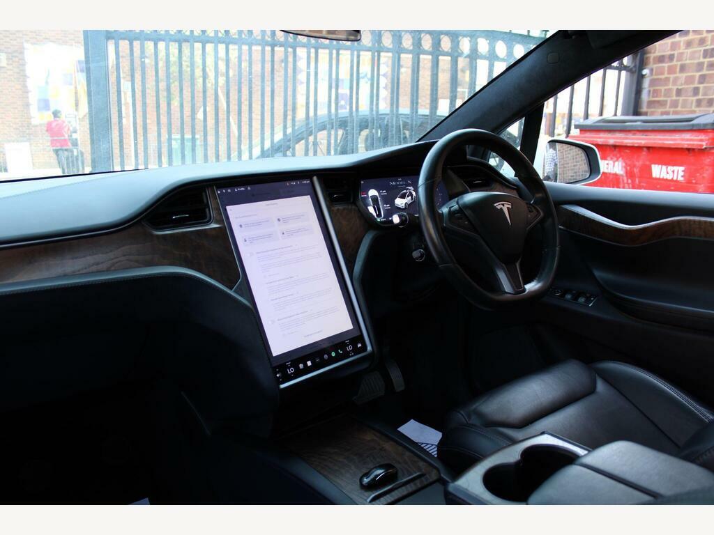 Tesla Model X Dual Motor Long Range 4Wde White #2