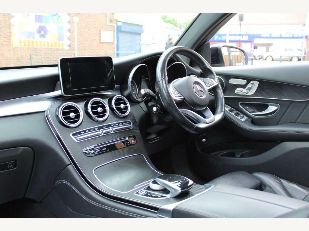 Mercedes-Benz GLC Class 2.1 Glc220d Amg Line Premium Coupe G-tronic 4Mat White #2