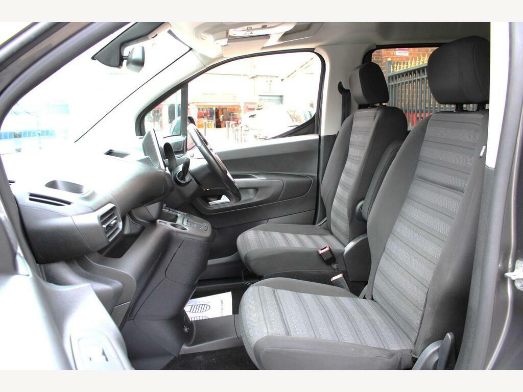 Vauxhall Combo-e Life 50Kwh Ultimate XL Mpv Grey #5