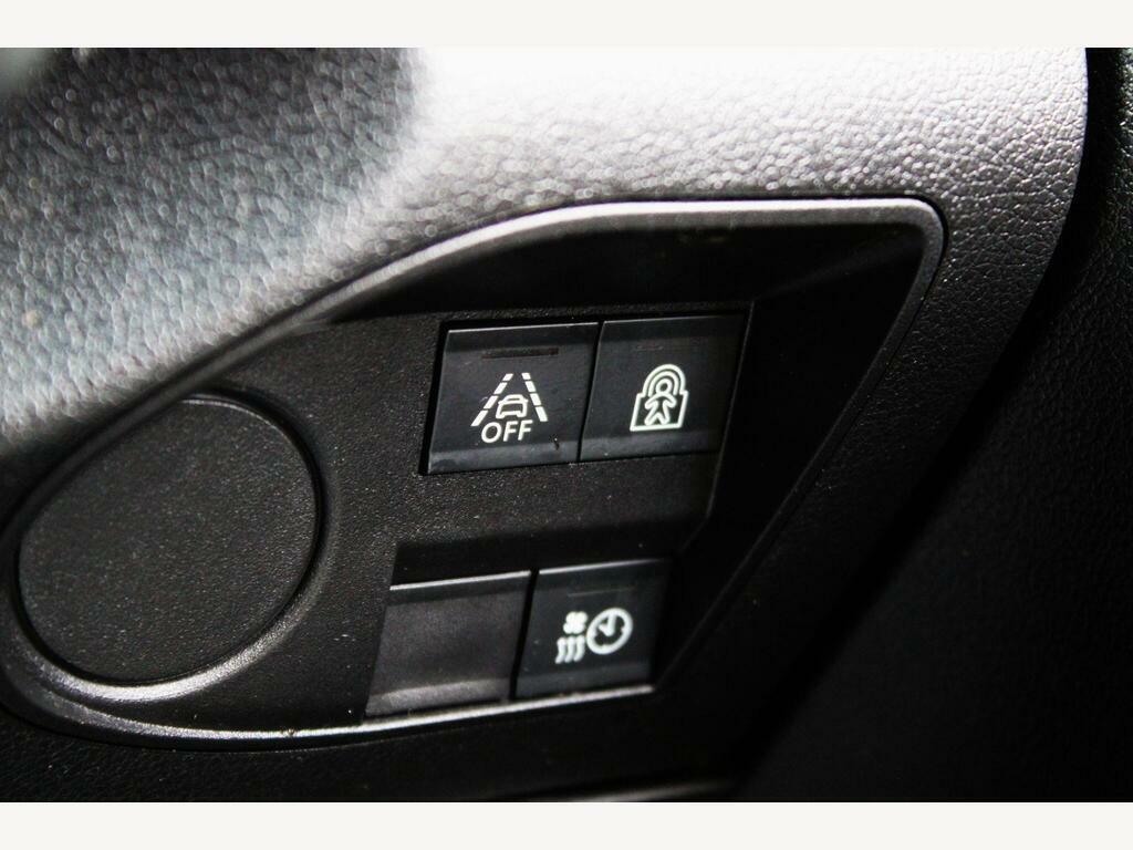 Vauxhall Combo-e Life 100Kw Design XL 50Kwh 7 Seat Black #36