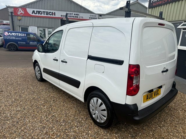 Citroen Berlingo Hdi 625 LX Panel White #2